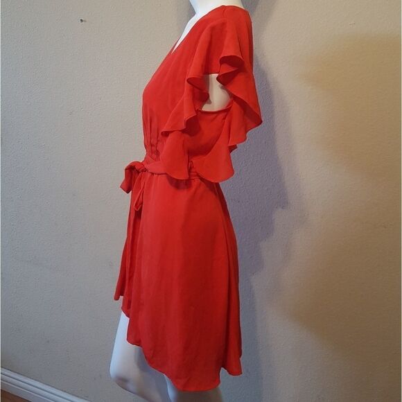 Socialite Ruffle Sleeve Dress Size S - Picture 4 of 8